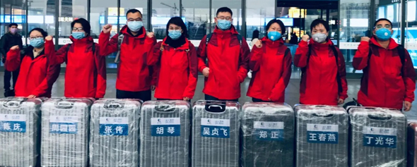 白衣執甲，不辱使命，英雄凱旋！